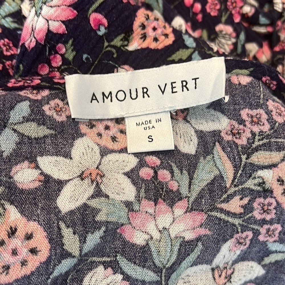 Amour Vert Linette Wrap Blouse in Zumba Floral Size S - Picture 8 of 9